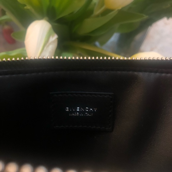 Givenchy Clutch - Picture 4 of 6